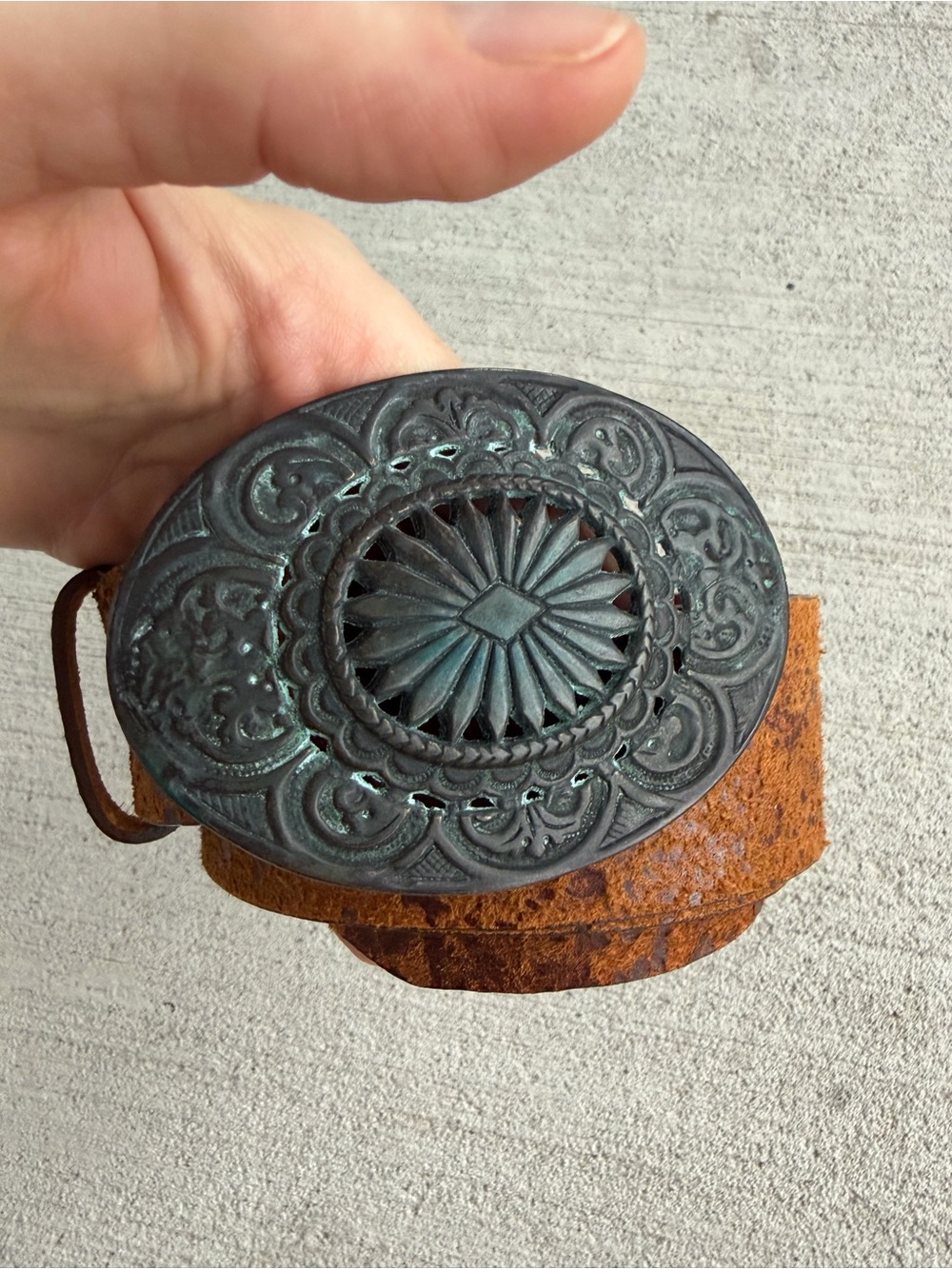 Vintage Genuine Leather Belt M 39” Western Oval Tooled Buckle Distressed Boho